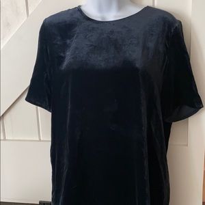 VINCE navy velvet top